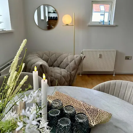 Skuespiller Centralen 2*