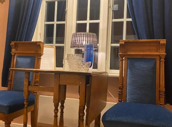 Skuespiller Centralen 2*