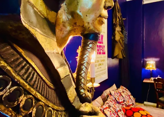 Skuespiller Centralen 2*